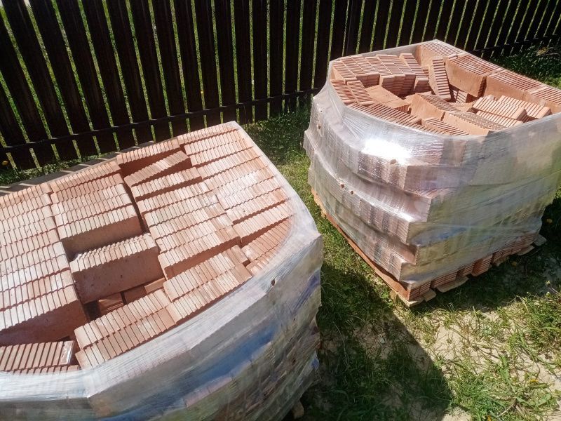 Доставка Каширского строительного кирпича